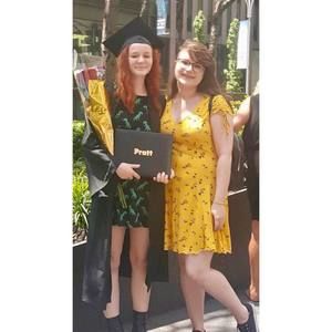 Meet your Posher, Kayla